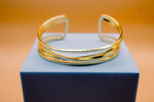 Gold Cartouche cufflink